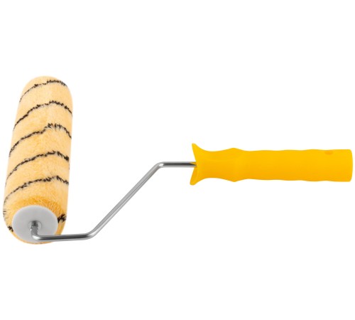 Валик полиакриловый, бежевый с черной полоской, диам. 40/61 мм; ворс 10,4 мм, 230 мм FIT IT Валик полиакриловый, бежевый с черной полоской, диам. 40/61 мм; ворс 10,4 мм, 230 мм FIT IT