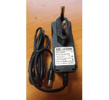 Зарядное устройство HB-084050 для тележек CW 8,4V/0,5A (Charger) горизонтальное Зарядное устройство HB-084050 для тележек CW 8,4V/0,5A (Charger) горизонтальное