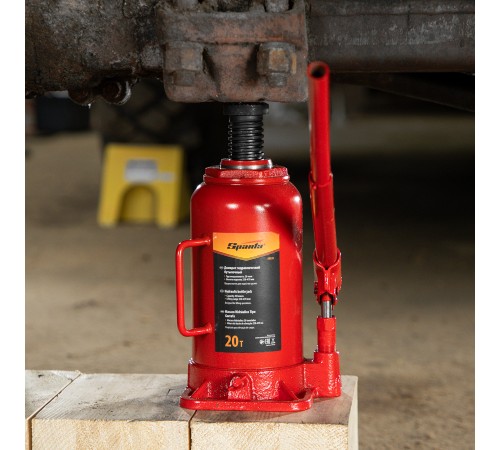 Домкрат гидравлический бутылочный, 20 т, h подъема 250-470 мм Sparta Домкрат гидравлический бутылочный, 20 т, h подъема 250-470 мм Sparta