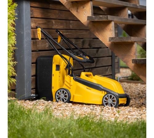 Газонокосилка электрическая GMC-1200, шир.,32см, 1200 Вт, 3 уров., травосб. 30 л Denzel