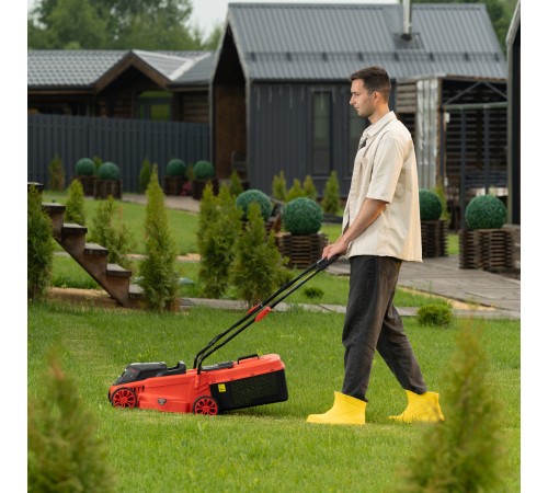 Газонокосилка аккумуляторная бесщеточная CLM-320, 320 мм, травосб. 30 л, Li-Ion, 20 В MTX