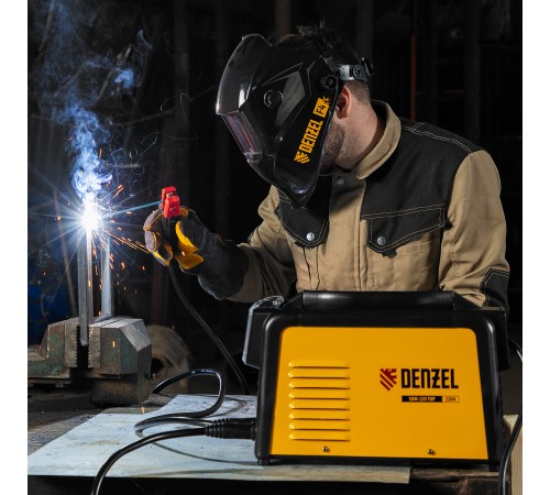 Аппарат инвертор. дуговой сварки SDM-220 Top, 220 А, ПВ 60% кейс// Denzel