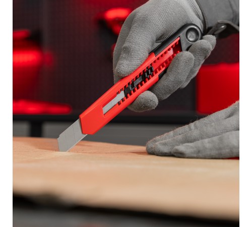 Набор инструментов, пластиковый кейс, 39 предметов MTX