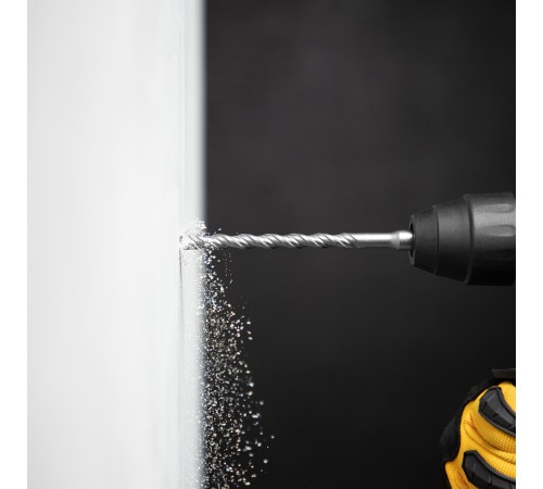 Бур по бетону, двойная спираль, три пылеотводящие кромки, 7 x 160 мм DENZEL