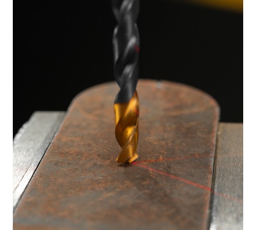 Станок сверлильный радиальный DDM-550R, 550 Вт, 16 мм, 12 ск., настольный Denzel