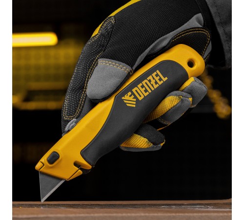 Набор инструментов, 1/2", 1/4", CrV, S2, пластиковый кейс, 122 предмета Denzel