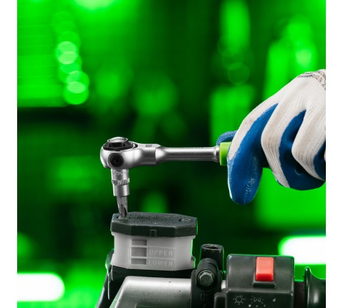 Ключ-трещотка 1/4", 72 зуба, поворотная голова, с быстрым сбросом Сибртех         