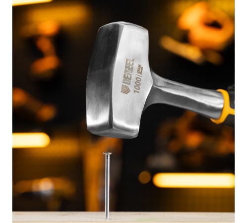 Кувалда 1 кг, цельнометаллическая, двухкомпонентная рукоятка Denzel