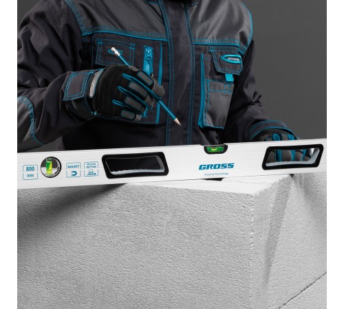 Уровень алюминиевый, 800 мм, усиленный, рукоятки, фрезерованный, 3 глазка, магнитный Gross