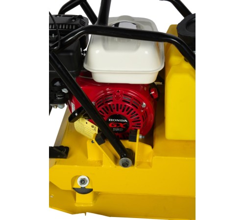 Виброплита TOR C-95T(R) 109 кг, 18кН (Honda)  бак, колесный комплект