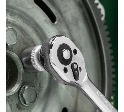 Ключ-трещотка 3/8", 45 зубьев, цельнометаллический, с быстрым сбросом, CrV, хром Сибртех