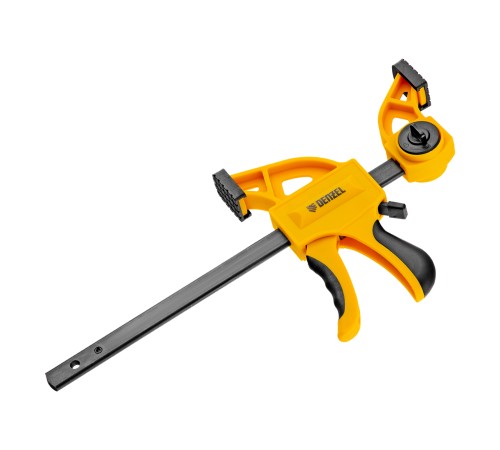 Струбцина F-образная, быстрозаж., 6"x 2 3/4", 150х70мм, пласт.корпус,фиксатор,двухк. рук-ка Denzel