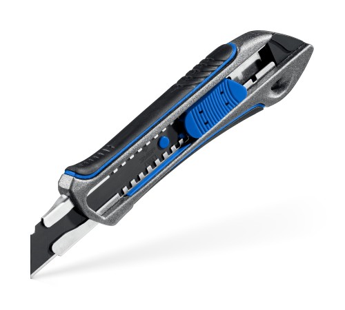 ЗУБР Титан-А, 18 мм, металлический обрезиненный нож с автостопом, Профессионал (09171)