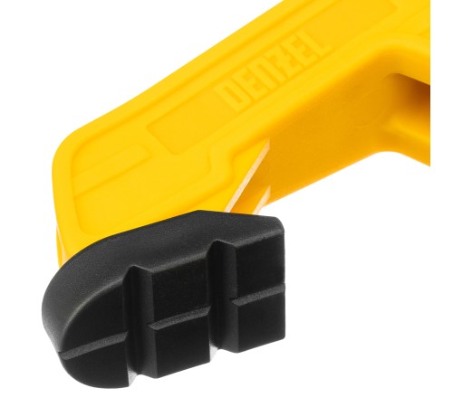 Струбцина клещеобразная, усиленная 65 х 50 мм, двухкомпонентные рукоятки Denzel