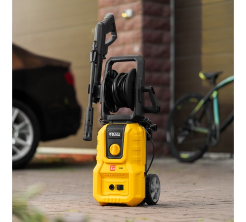 Моечная машина высокого давления R-170D, 1800 Вт, 170 бар, 380 л/ч, с барабаном// Denzel