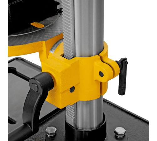 Станок сверлильный радиальный DDM-550R, 550 Вт, 16 мм, 12 ск., настольный Denzel