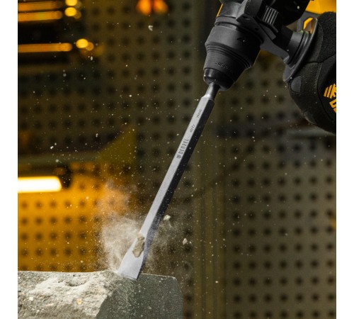 Зубило, 14 х 20 х 250 мм, 40Cr, SDS PLUS Denzel