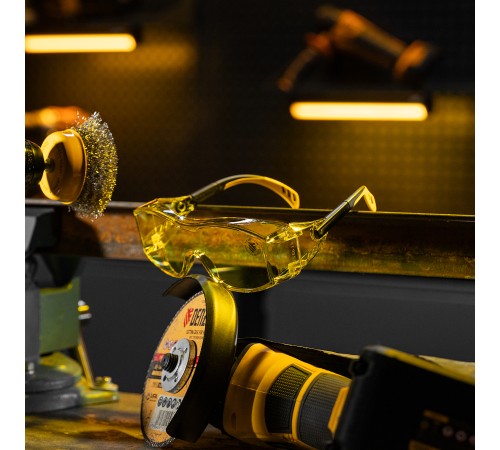 Очки защитные открытые, поликарбонатные, увеличенная желтая линза, регулируемые дужки Denzel