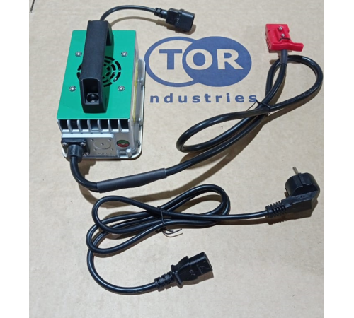 Зарядное устройство для штабелёров CDDB-E 12V/15A (Outside charger 12V/15A) Зарядное устройство для штабелёров CDDB-E 12V/15A (Outside charger 12V/15A)