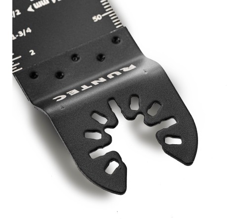 RUNTEC RT-OCB34x55 Насадка для МФИ (реноватора) RUNTEC BiM пильная прямая 34x55 мм по дереву, пластику и металлу RUNTEC RT-OCB34x55 Насадка для МФИ (реноватора) RUNTEC BiM пильная прямая 34x55 мм по дереву, пластику и металлу