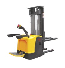 Штабелер самоходный 1,5 т 4,5 м XILIN CDDK15-II 24/240 В/Ач (с платформой)