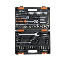 Набор инструментов, 1/2" , 1/4" , CrV, пластиковый кейс 82 предмета Вихрь