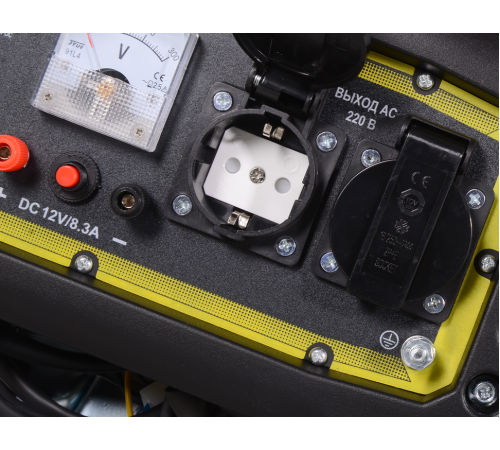 Инверторный генератор Huter DN2700i Инверторный генератор Huter DN2700i