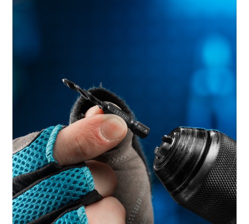 Навигатор Garmin Oregon 700t с картами России ТОПО 6