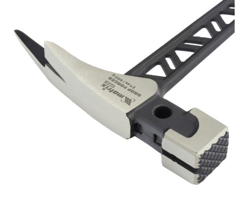 Молоток кровельщика, 600 г, цельнокованый, боек с магнитом, двухкомпонентная обрезиненная рукоятка Matrix Pro