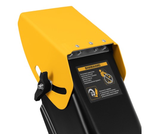 Бензиновая снегоуборочная машина SBM 610, 212 cc, ручной старт, фара Denzel Бензиновая снегоуборочная машина SBM 610, 212 cc, ручной старт, фара Denzel