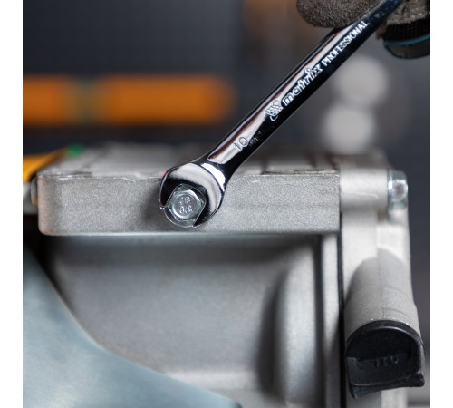 Набор ключей комбинированных, трещеточных шарнирных 8 шт Matrix