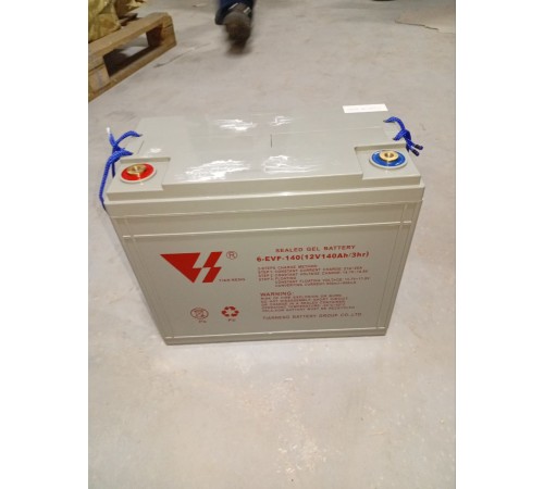 Набор аккумуляторов (GEL) 12/140 В/Ач (335х170х280 х 2 шт) для COMFORT 86 Набор аккумуляторов (GEL) 12/140 В/Ач (335х170х280 х 2 шт) для COMFORT 86