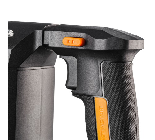 RUNTEC RT-EH850 Перфоратор аккумуляторный RUNTEC PRO 2.9Дж, 20В, 2*4Ач, 850Вт RUNTEC RT-EH850 Перфоратор аккумуляторный RUNTEC PRO 2.9Дж, 20В, 2*4Ач, 850Вт