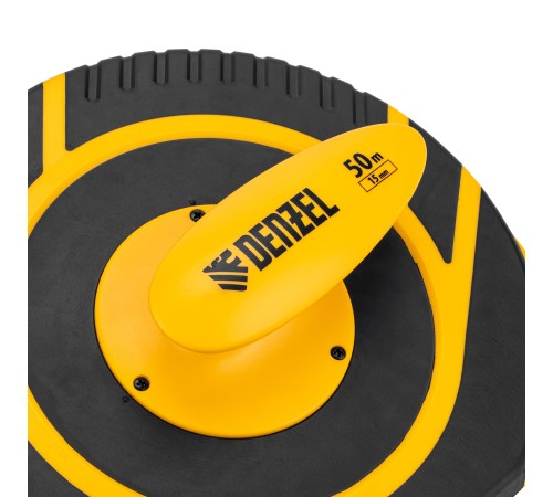 Рулетка геодезическая 50 м х 15 мм, закрытый корпус, фиберглассовая лента Denzel Рулетка геодезическая 50 м х 15 мм, закрытый корпус, фиберглассовая лента Denzel