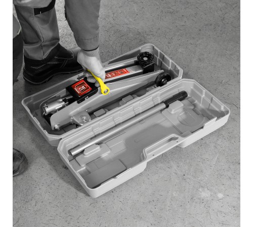 Домкрат гидравлический подкатный, 2 т, высота подъема 135-385 мм, в пластиковый кейсе Matrix