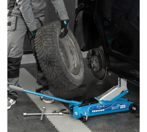 Домкрат гидравлический подкатной, высокий подъем, 3т, SUV, 190-535 мм, в кейсе Stels