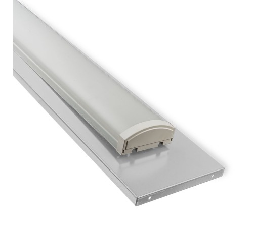 RUNTEC LA12-7035 Полка с лампой для верстака 1200 мм (светло-серый) RUNTEC LA12-7035 Полка с лампой для верстака 1200 мм (светло-серый)