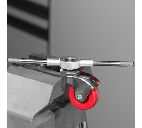 Набор метчиков и плашек М2-М18, 110 шт, металлический кейс Matrix