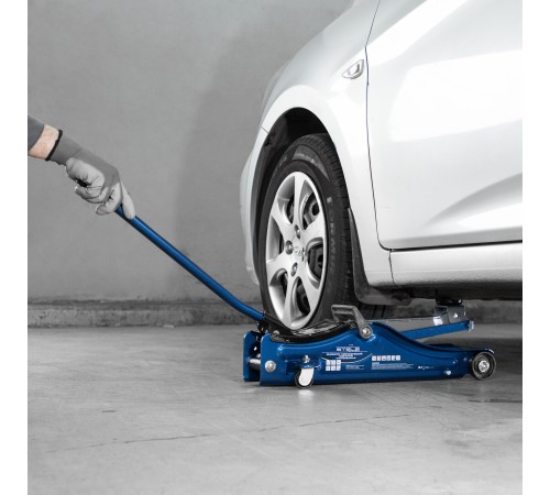 Домкрат гидравлический подкатной, 2 т, Low Profile, 80-380 мм Stels