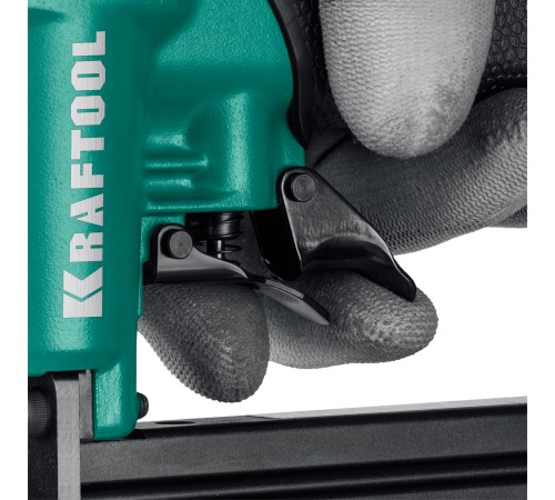 KRAFTOOL 80/16, пневматический степлер для скоб 21Ga тип 80 (6-16 мм), (31960) KRAFTOOL 80/16, пневматический степлер для скоб 21Ga тип 80 (6-16 мм), (31960)