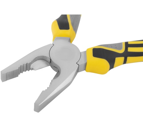 Плоскогубцы комбинированные "Смарт", трехцветные прорезиненные ручки, никелевое покрытие 180 мм FIT IT Плоскогубцы комбинированные "Смарт", трехцветные прорезиненные ручки, никелевое покрытие 180 мм FIT IT