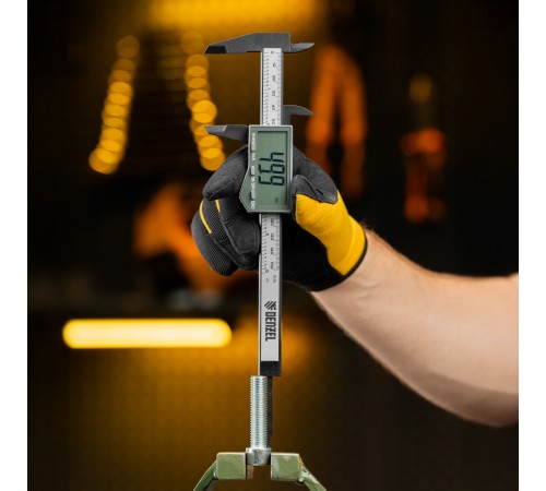 Штангенциркуль пластиковый, 150 мм, электронный, большой дисплей, с глубиномером// Denzel