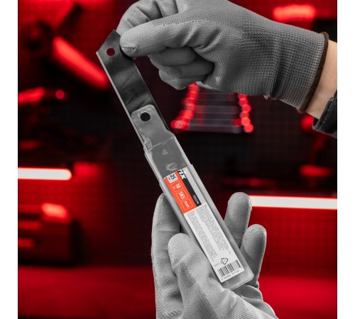 Лезвия, 25 мм, сталь SK5, black, 10 шт Matrix