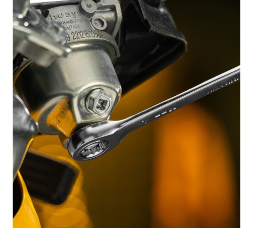 Ключ комбинированный трещоточный, 10 мм, CrV, матовый хром Denzel