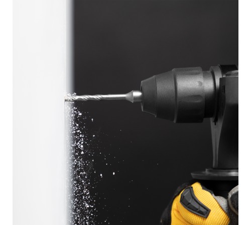 Бур по бетону, двойная спираль, три пылеотводящие кромки, 5 x 110 мм DENZEL