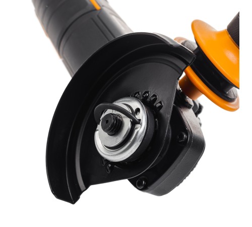 RUNTEC RT-ADC1700 Шлифмашина угловая RUNTEC 125 мм, 220В, 1700Вт