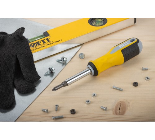 Отвертка с переставным жалом "Старт", CrV сталь, 6-в-1, стежень 115 мм, прорезиненная ручка FIT IT