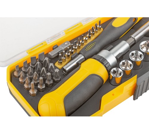 Отвертки реверсивная и для точных работ, набор 41 шт., пластиковый прорезиненный кейс FIT IT Отвертки реверсивная и для точных работ, набор 41 шт., пластиковый прорезиненный кейс FIT IT