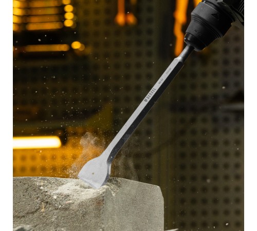 Зубило, 14 х 40 х 250 мм, 40Cr, SDS PLUS Denzel