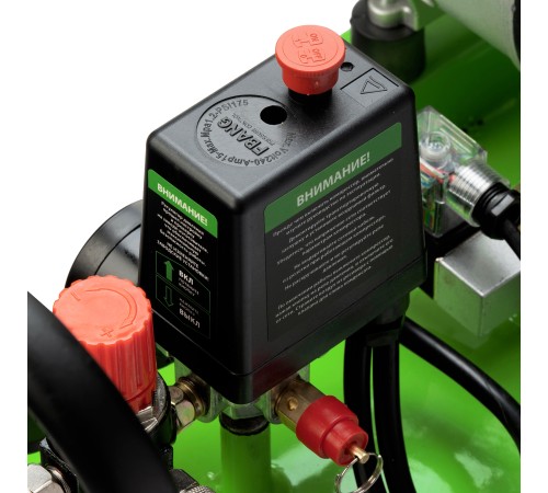 Компрессор безмаслянный малошумный МБ 2250/100, 2250 Вт, 100л, 400 л/мин// Сибртех